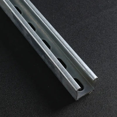 진열 탄소 강철 고체 스트루트 채널 C 프로필 50mm-300mm OEM